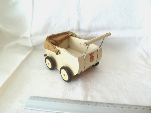 Alter puppenwagen aus - alter, holz