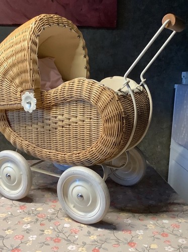Vintage puppenwagen rattan - vintage,